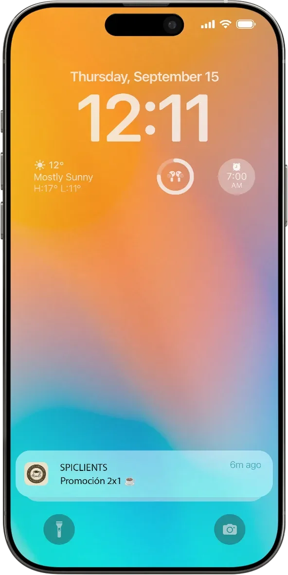 Notificación push de SpiClients con una promoción en la pantalla de bloqueo de un iPhone